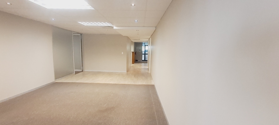 Commercial Property for Sale in Rosenpark Western Cape